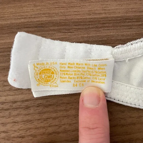 Vintage Oscar de la Renta bra | 36B - Picture 6 of 7